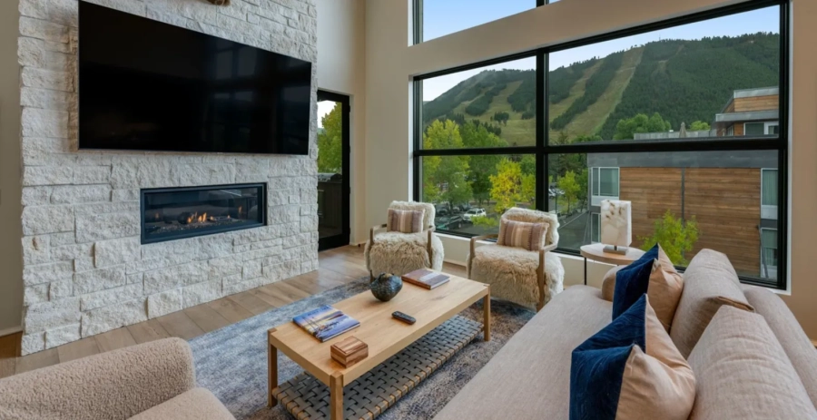 Arts District West Suite 302 Vacation Villa - Wyoming