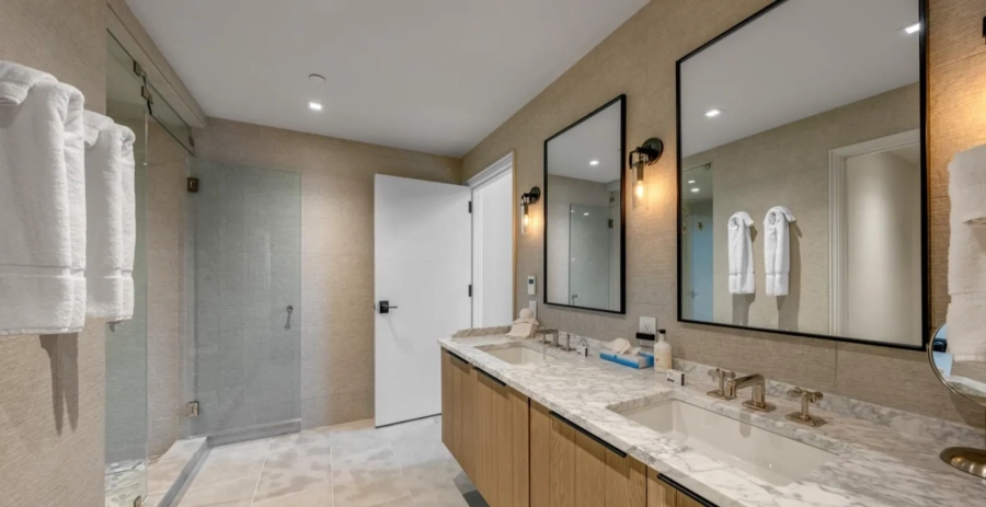 Arts District West Suite 302 Vacation Villa - Wyoming