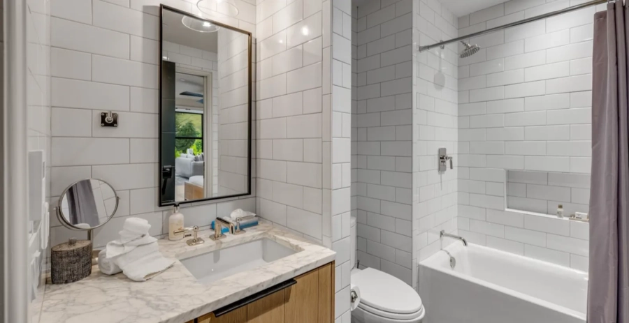 Arts District West Suite 302 Vacation Villa - Wyoming