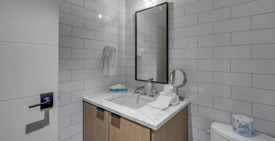 Arts District West Suite 302 Vacation Villa - Wyoming