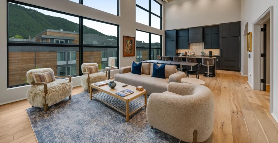 Arts District West Suite 302 Vacation Villa - Wyoming