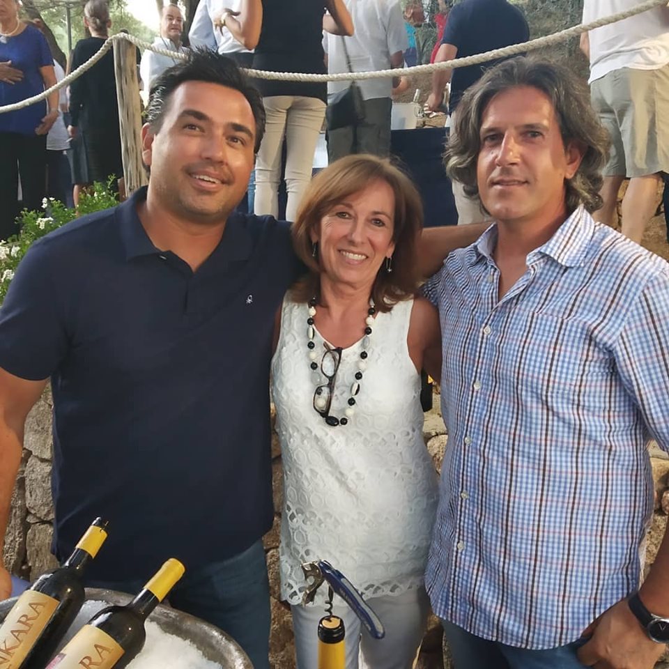 Real humans working in Dream Exotic Rentals